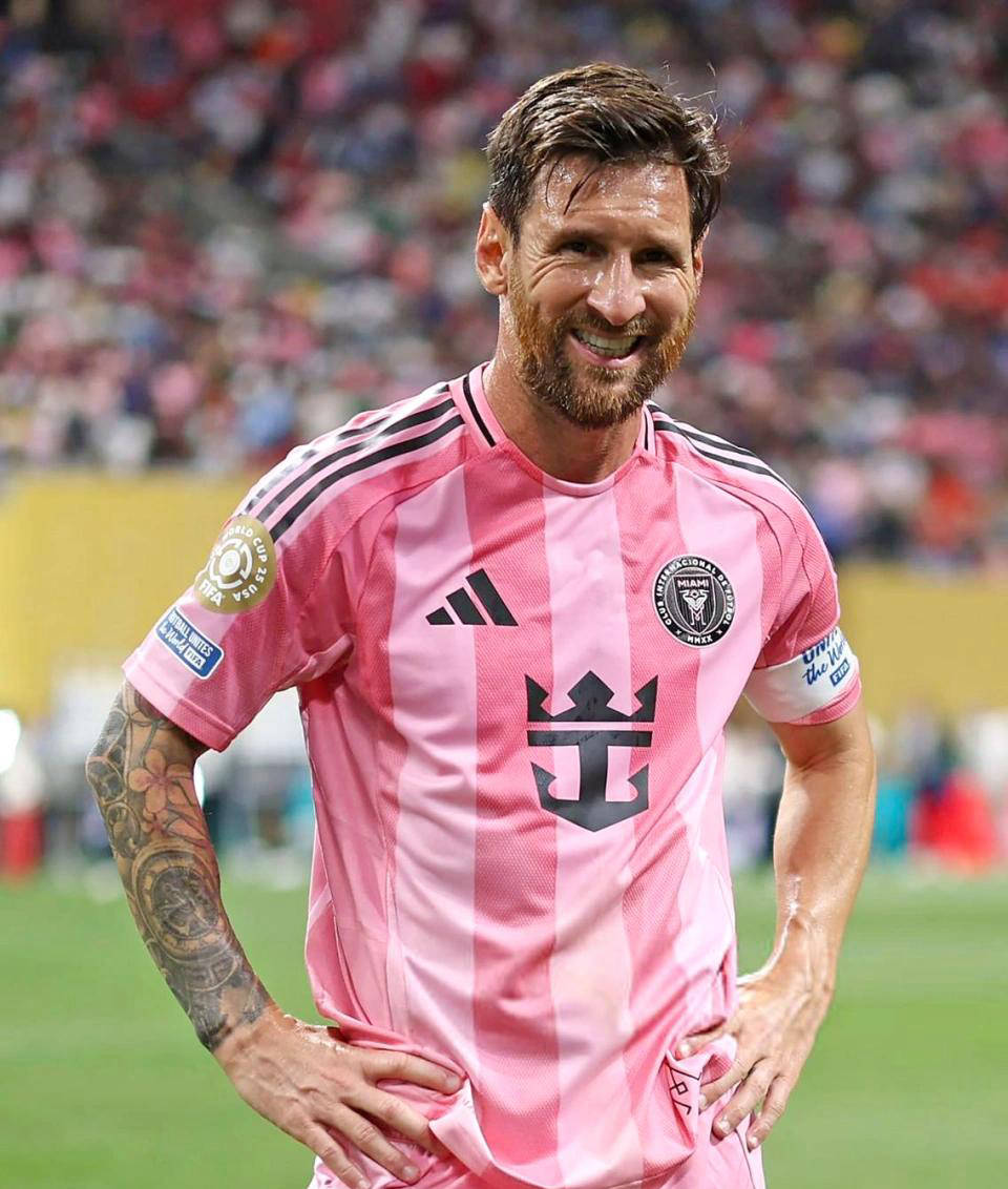 PG-包含梅西爆冷击败巴黎圣日耳曼，突破纪录引爆全场！的词条