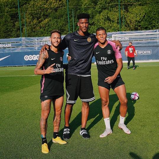 塔图姆巅峰对决,内马尔与90激战湖人分钟,势不可挡胜负难料!的简单介绍 塔图姆巅峰对决,内马尔与90激战湖人分钟,势不可挡胜负难料!的简单介绍